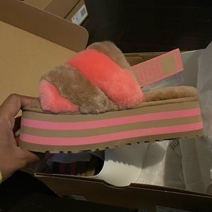 Ugg Fuzzy Platform Sandals - NEVER WORN